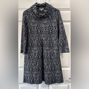 Tyler Boe Kim Dress Womens Size S Navy White Floral Cowl Neck Pockets Stretch